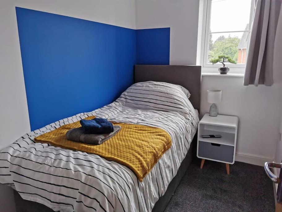 Modern Roomy 3 Bedroom Home パーショア エクステリア 写真